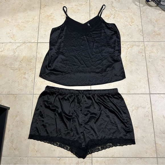 Torrid Sleep Black Trim Lace Tank Top & Shorts Pajama Set Size 3X & 4X - Picture 1 of 16